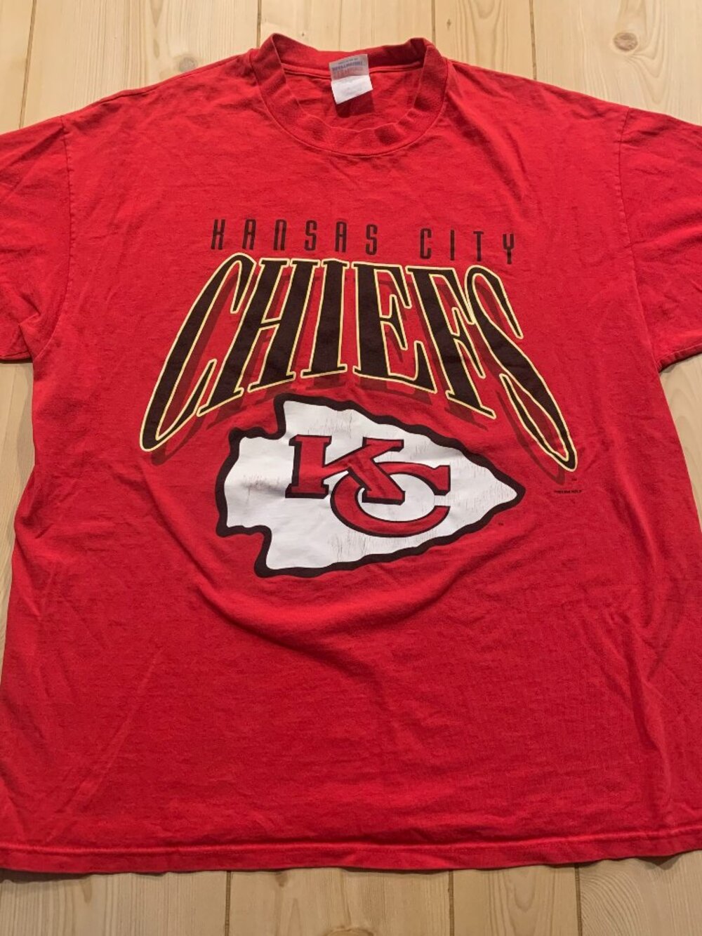 Vintage 90s Kansas City Chiefs Football NFL Athletic Sportswear T-Shirt Size XL